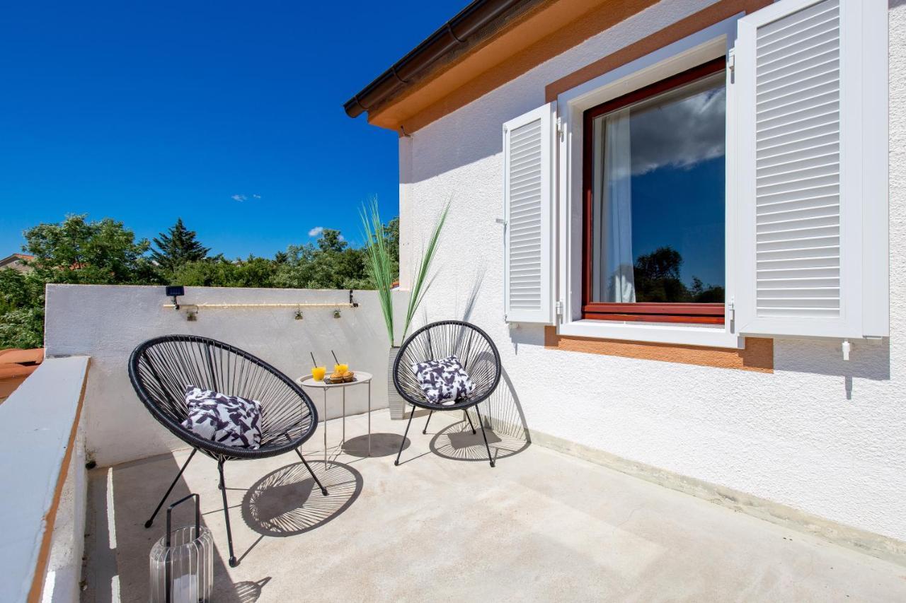 Villa Summer Oasis Dobrinj Dış mekan fotoğraf